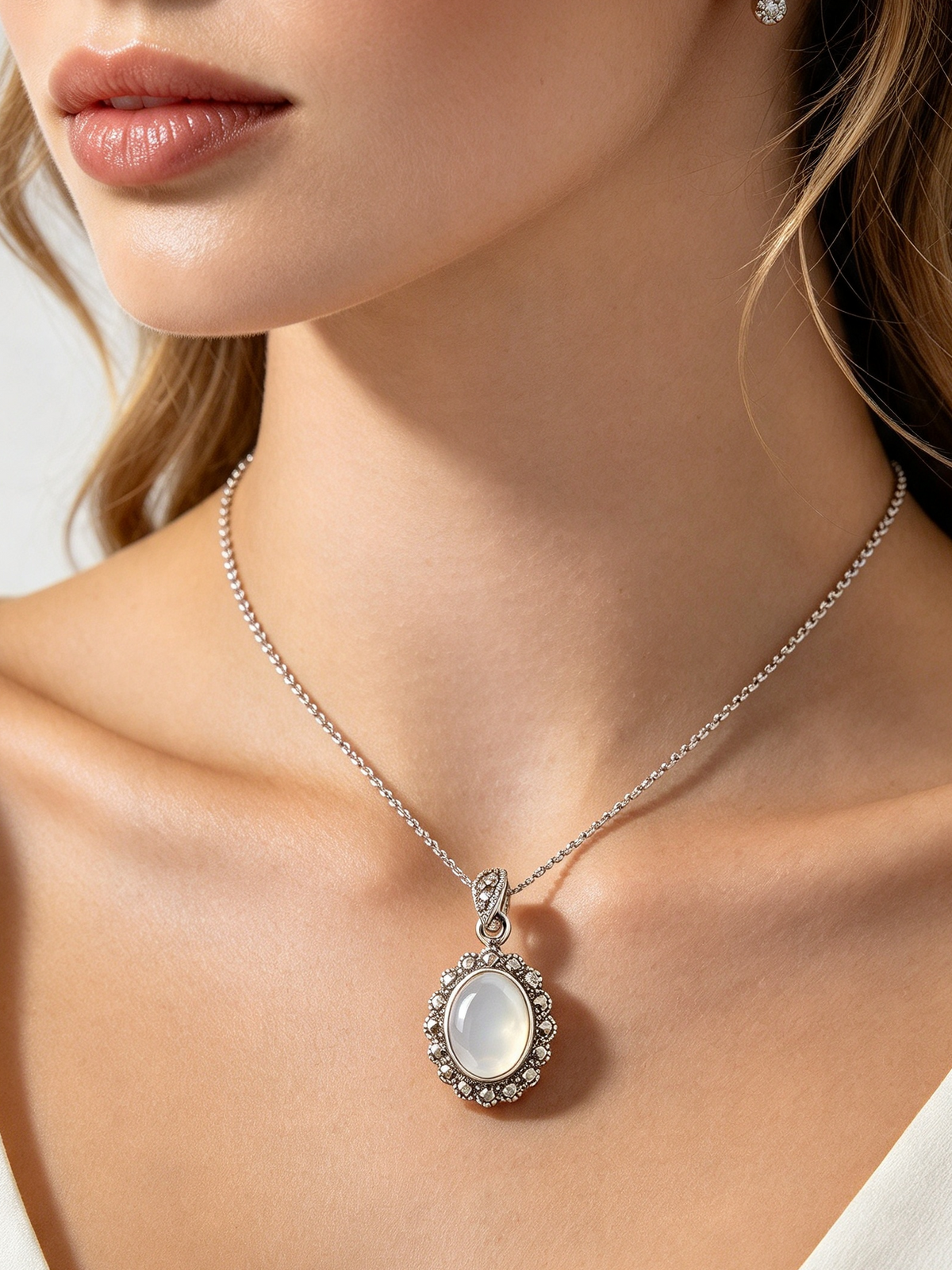 Aveline | Pendant | Dubai Gems