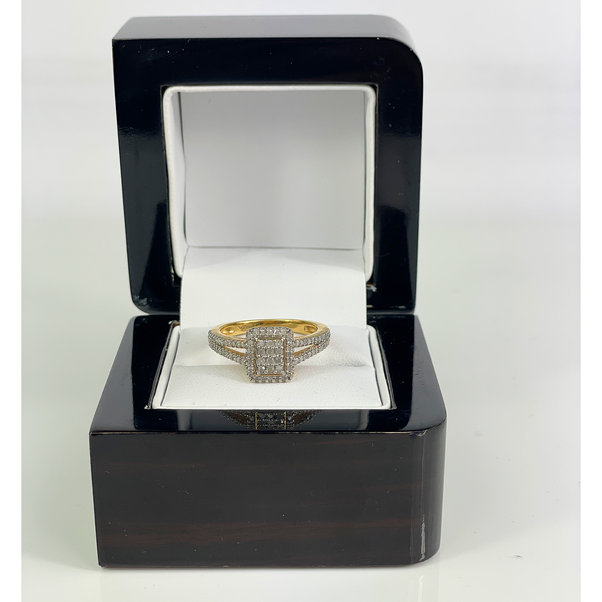 Yellow Gold Dubai Marina Natural Diamond Shoulder Set Cluster Ring Limited Edition