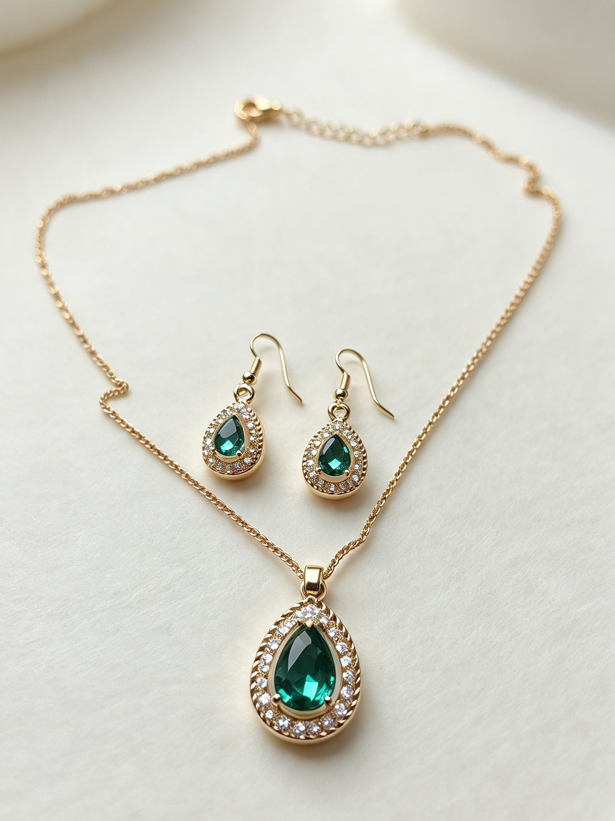 Elowen | Emerald-Colour Pear-Cut Necklace & Earring Set | Dubai Gems