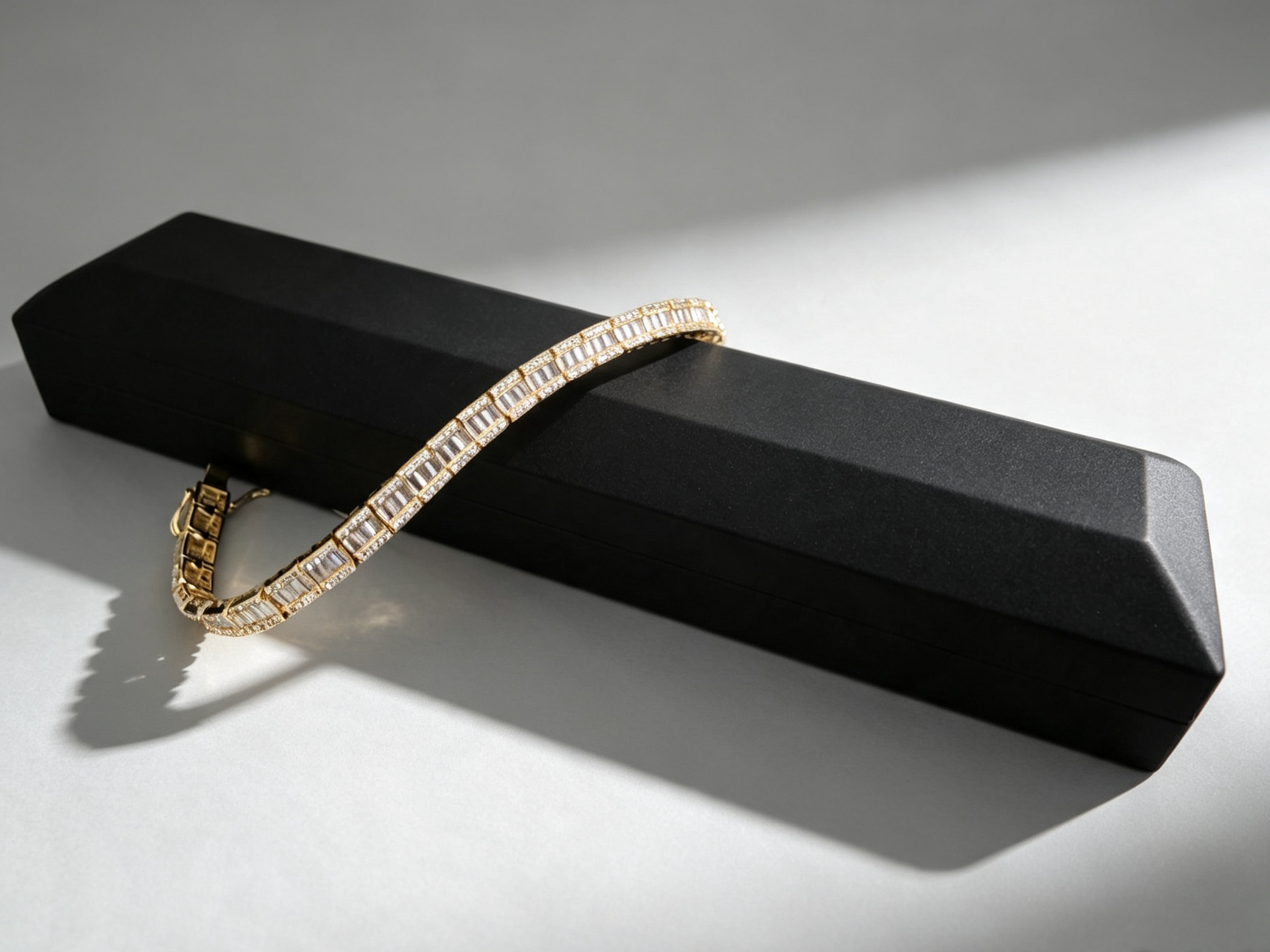 Baguette Lumière Bracelet | Baguette-Cut Gemstone Bracelet
