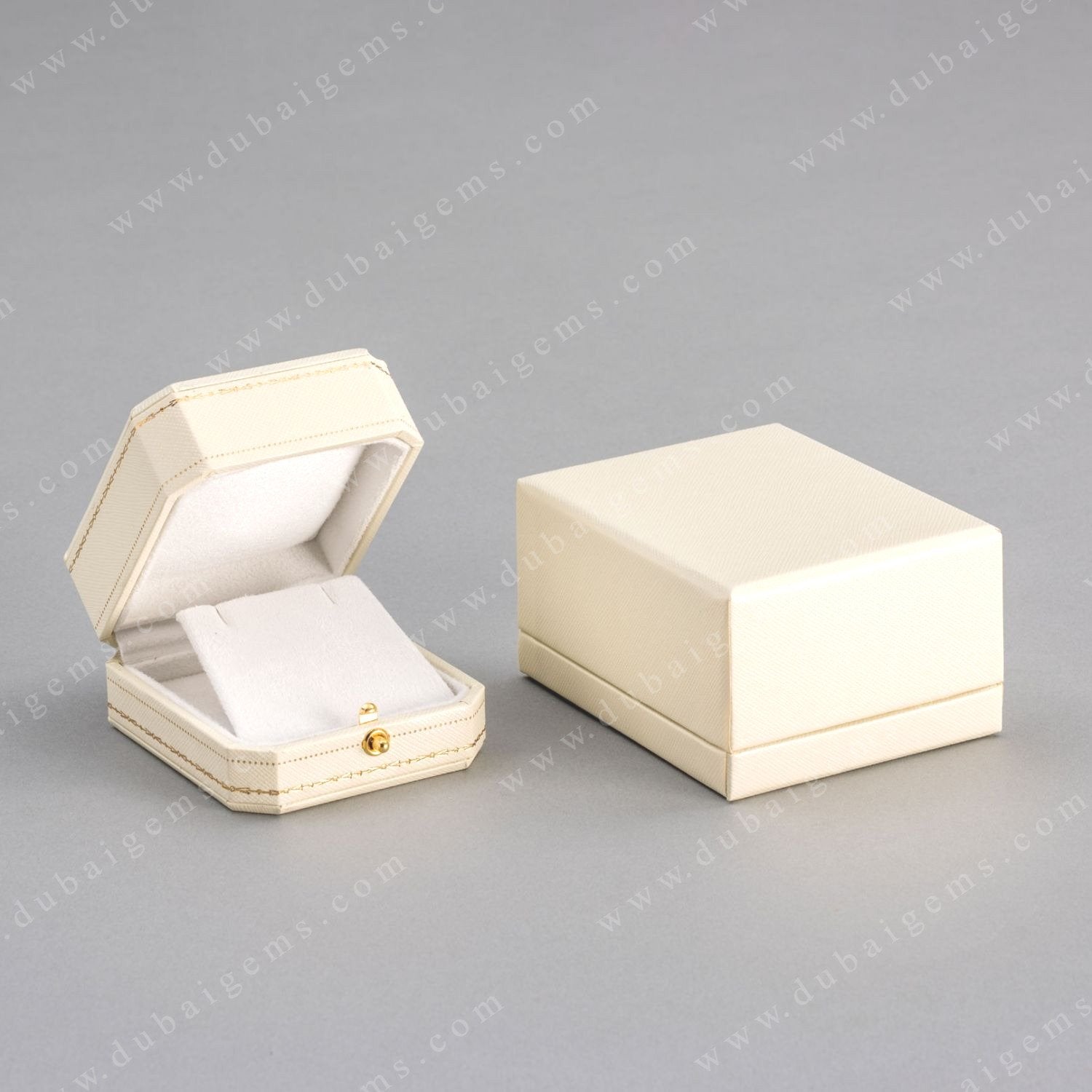 Designer Ivory Riviera Earrings Box by Handmade specialist Group